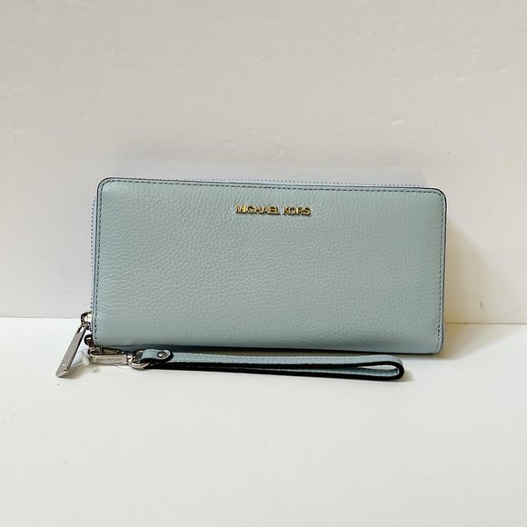 Michael Kors Jet Set Travel Large Continental Wallet Pale Ocean Blue - Picture 1 of 7